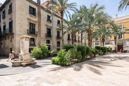 Magic Atico In The Heart Of The Old Town Appartement Alicante Buitenkant foto