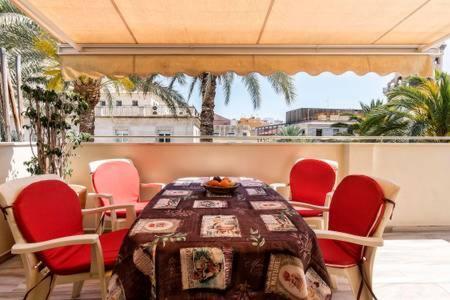 Magic Atico In The Heart Of The Old Town Appartement Alicante Buitenkant foto