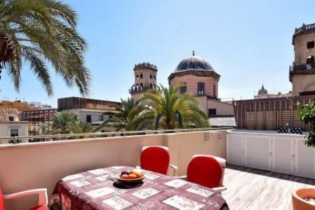 Magic Atico In The Heart Of The Old Town Appartement Alicante Buitenkant foto